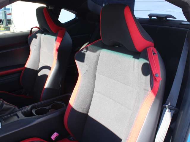 トヨタ ８６ ２．０ ＧＴ R1年 (近畿) 99