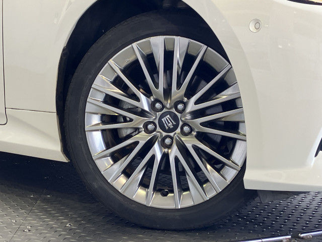 トヨタ クラウン　ハイブリッド ハイブリッド ２．５ Ｇ H30年 (近畿) 99