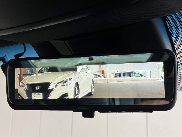 トヨタ クラウン　ハイブリッド ハイブリッド ２．５ Ｇ エグゼクティブ ＦＯＵＲ ４ＷＤ R3年 (近畿) 99