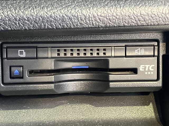 トヨタ クラウンアスリート ２．０ Ｇ－Ｔ H28年 (近畿) 99