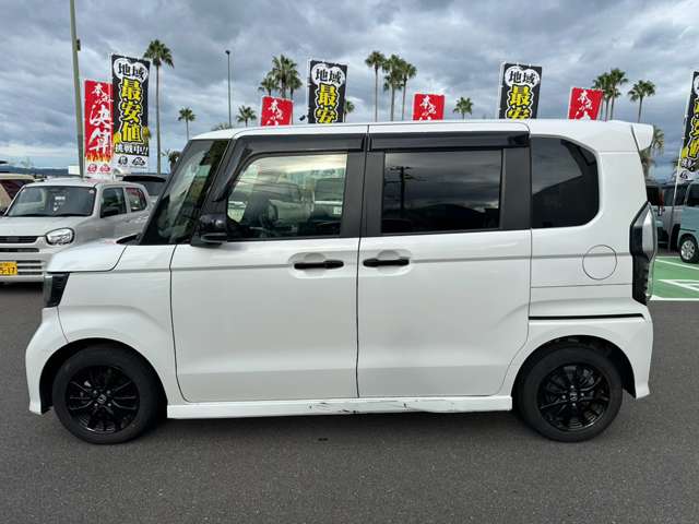 ホンダ Ｎ　ＢＯＸ カスタム ６６０ Ｌ スタイルプラス ブラック R5年 (九州・沖縄) 99