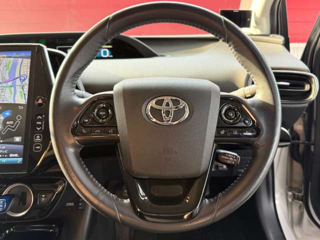 トヨタ プリウスＰＨＶ １．８ Ｓ ナビパッケージ セーフティ プラス H30年 (関東) 99