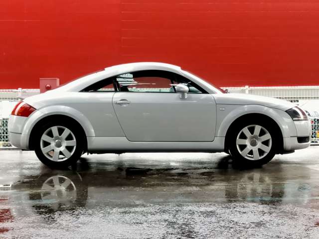 アウディ ＴＴ クーペ　１．８Ｔ H15年 (関東) 99