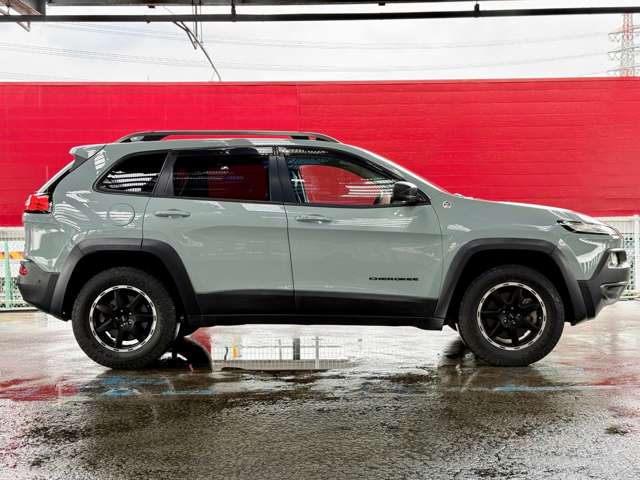 ジープ チェロキー ウォーリアー ４ＷＤ H26年 (関東) 99