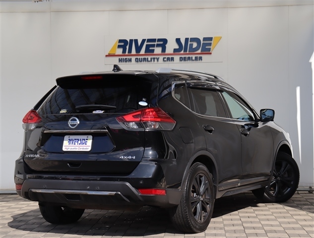 日産 エクストレイル ２．０ ２０ＸＩ Ｖセレクション ３列車 ４ＷＤ R3年 () 99