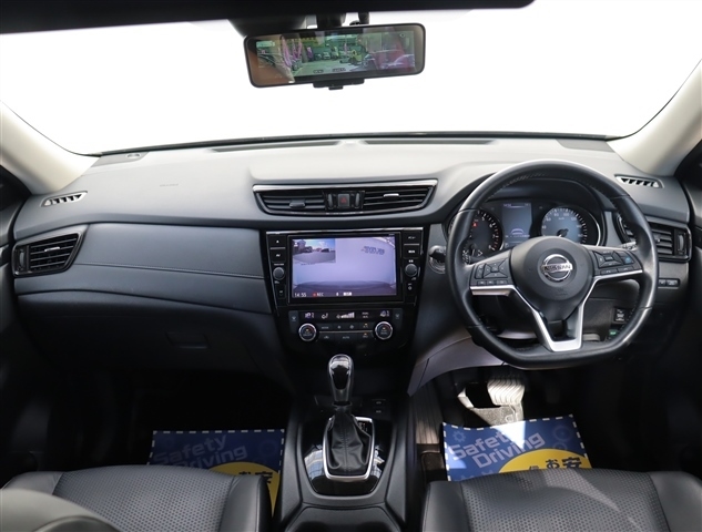 日産 エクストレイル ２．０ ２０ＸＩ Ｖセレクション ３列車 ４ＷＤ R3年 () 99