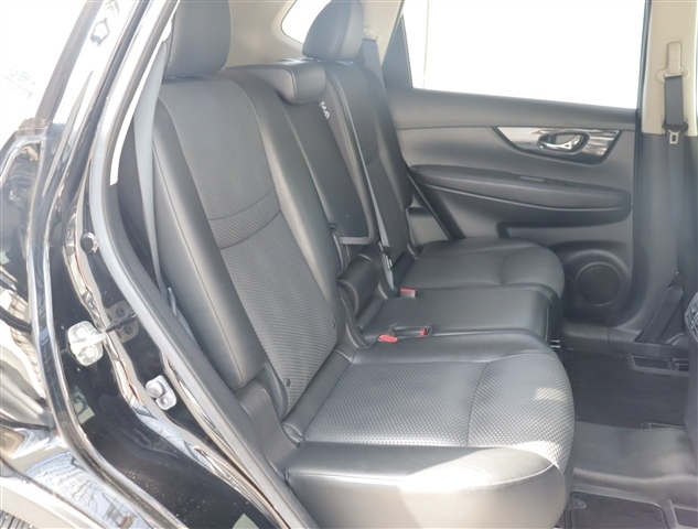 日産 エクストレイル ２．０ ２０ＸＩ Ｖセレクション ３列車 ４ＷＤ R3年 () 99