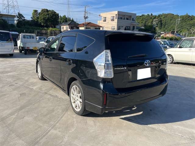 トヨタ プリウスΑ １．８ Ｓ ツーリングセレクション H23年 (関東) 99