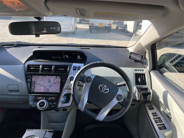 トヨタ プリウスΑ １．８ Ｓ ツーリングセレクション H23年 (関東) 99