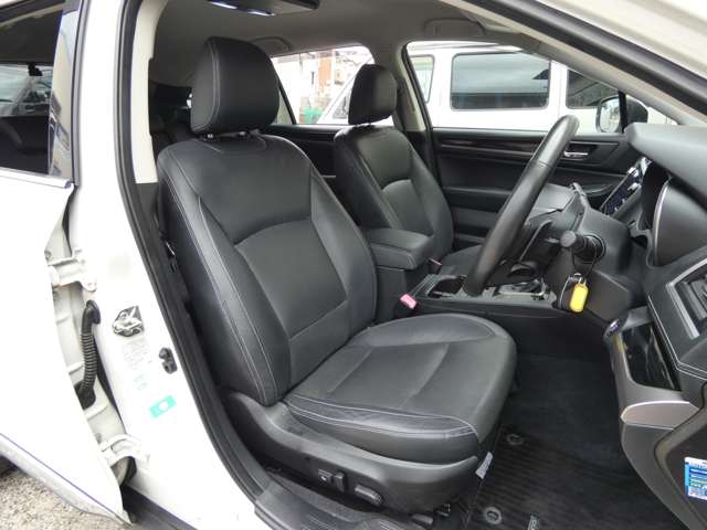 スバル レガシィアウトバック ２．５ リミテッド ４ＷＤ H30年 (関東) 99