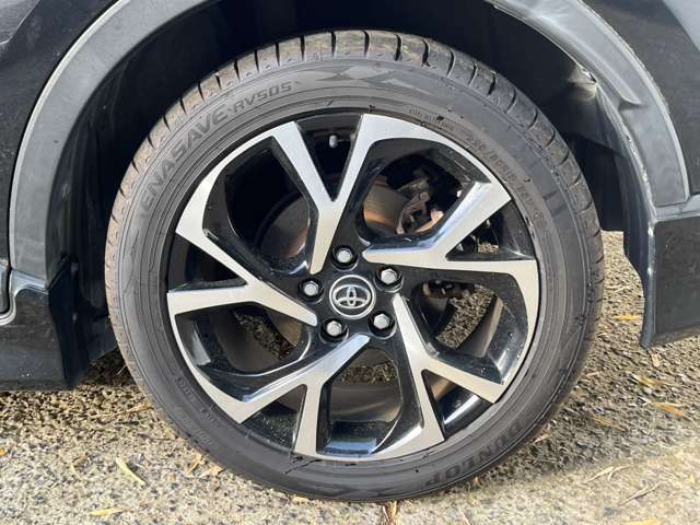 トヨタ Ｃ−ＨＲ ハイブリッド １．８ Ｇ H29年 (関東) 99