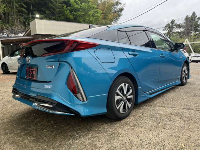 トヨタ プリウスＰＨＶ １．８ Ｓ ナビパッケージ H29年 (関東) 99