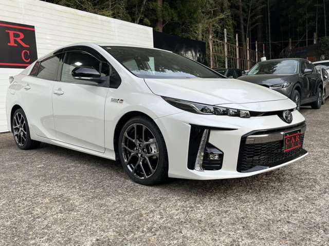 トヨタ プリウスＰＨＶ １．８ Ｓ ナビパッケージ ＧＲ スポーツ H29年 (関東) 99