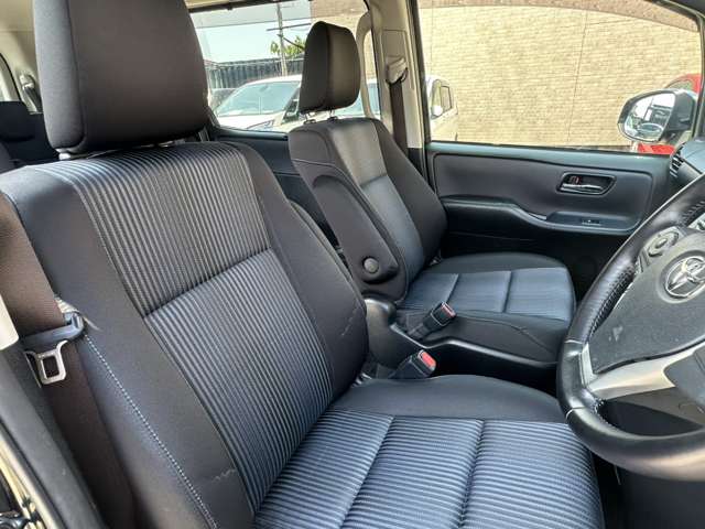 トヨタ ヴォクシー ２．０ ＺＳ 煌ＩＩ H28年 (関東) 99
