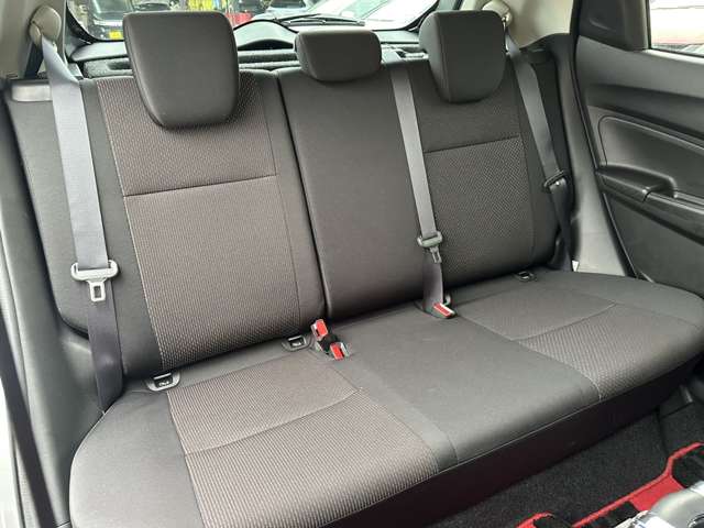 スズキ スイフト スポーツ １．４ セーフティパッケージ装着車 R1年 (関東) 99