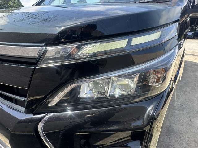 トヨタ ヴォクシー ２．０ ＺＳ H29年 (関東) 99