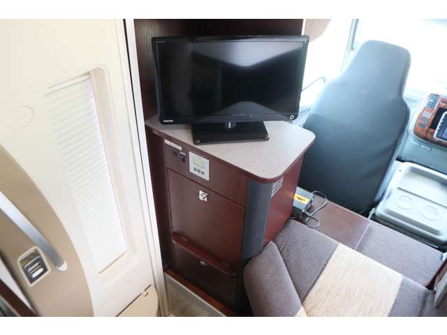 トヨタ カムロード ナッツＲＶ H28年 () 99