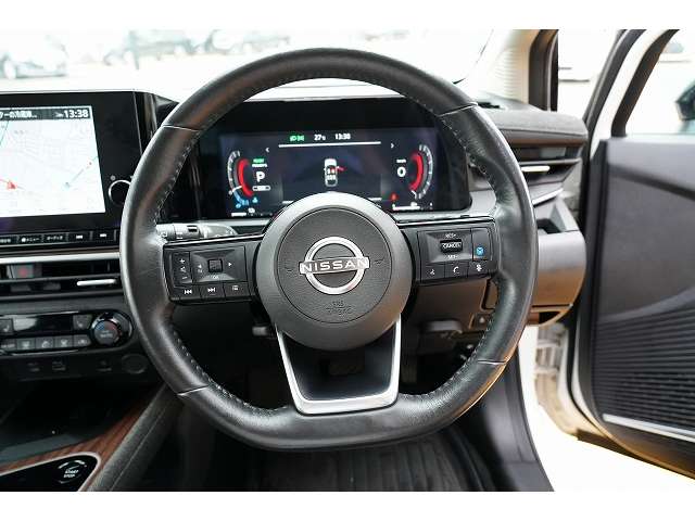 日産 ノートオーラ １．２ Ｇ レザーエディション R4年 () 99