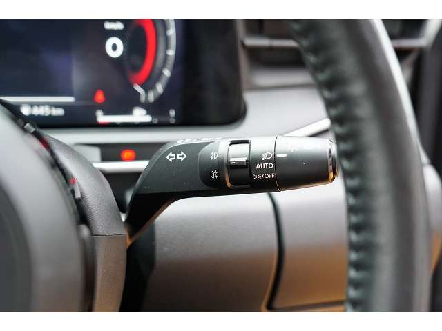 日産 ノートオーラ １．２ Ｇ レザーエディション R4年 () 99