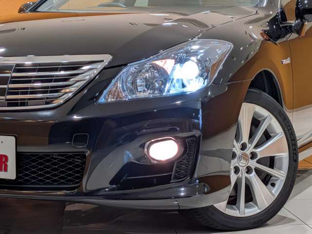 トヨタ クラウン　ハイブリッド ３．５ スペシャルエディション H21年 (関東) 99