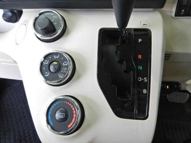 トヨタ シエンタ １．５ Ｘ H29年 (九州・沖縄) 99