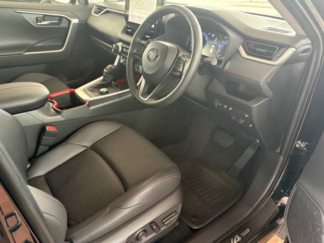 トヨタ ＲＡＶ４ ２．５ ハイブリッド アドベンチャー オフロード パッケージＩＩ Ｅ－ＦＯＵＲ ４ＷＤ R7年 () 99
