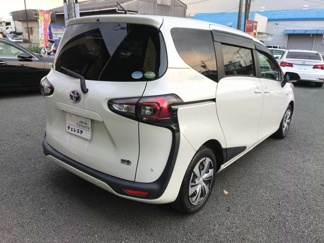 トヨタ シエンタ　ハイブリッド ハイブリッド １．５ Ｇ クエロ R1年 (九州・沖縄) 99