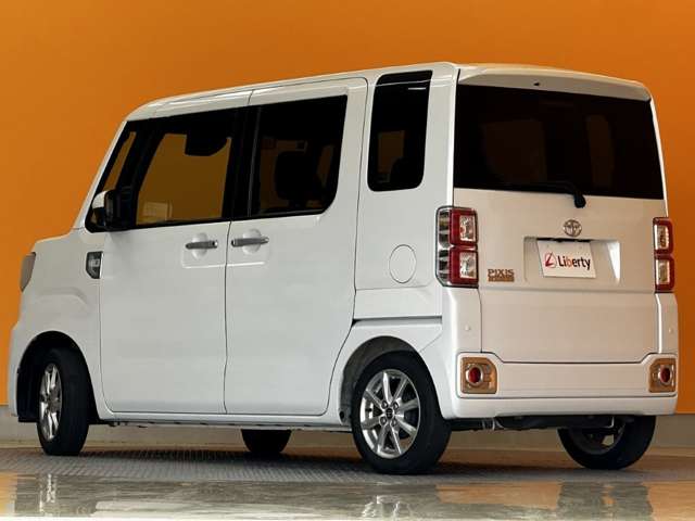 トヨタ ピクシス　メガ ６６０ Ｌ ＳＡＩＩＩ R4年 (甲信越・北陸) 99