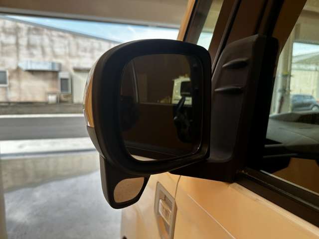 トヨタ ピクシス　メガ ６６０ Ｌ ＳＡＩＩＩ R4年 (甲信越・北陸) 99