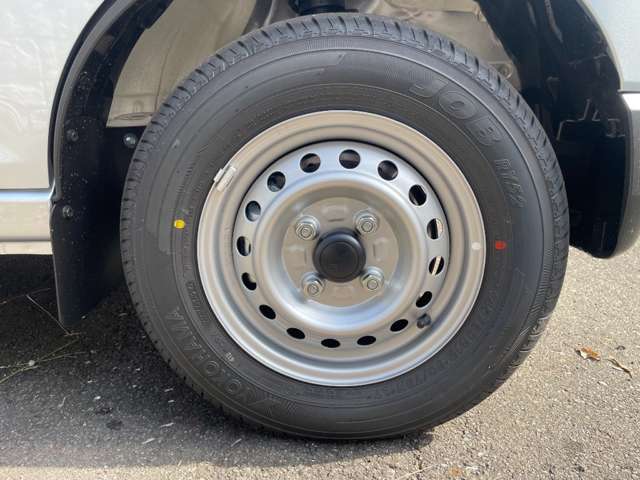 ダイハツ ハイゼットカーゴ ６６０ デラックス R8年 (近畿) 99
