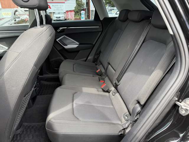 アウディ Ｑ３ ３５ ＴＦＳＩ アドバンスト R2年 (東海) 99