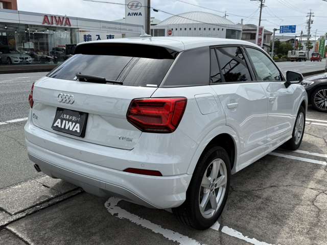 アウディ Ｑ２ １．０　ＴＦＳＩ　スポーツ H29年 (東海) 99
