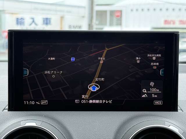 アウディ Ｑ２ １．０　ＴＦＳＩ　スポーツ H29年 (東海) 99