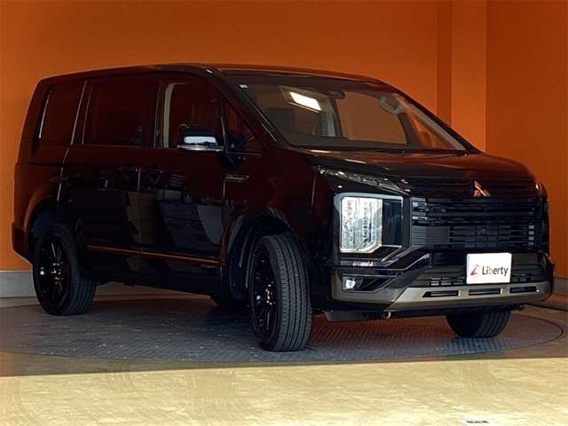 三菱 デリカ　Ｄ：５ ２．２ シャモニー 電動サイドステップ非装着車 ディーゼルターボ ４ＷＤ R8年 (近畿) 99