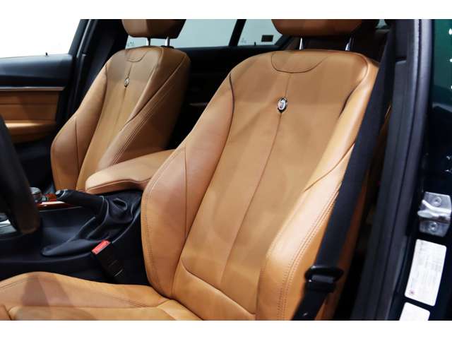 ＢＭＷアルピナ Ｄ３ リムジン ビターボ R1年 (関東) 99