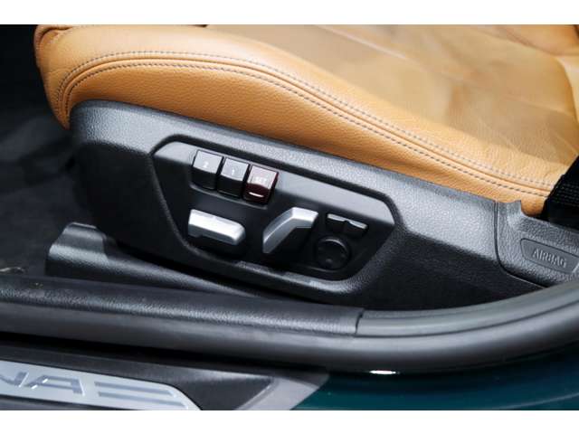 ＢＭＷアルピナ Ｄ３ リムジン ビターボ R1年 (関東) 99
