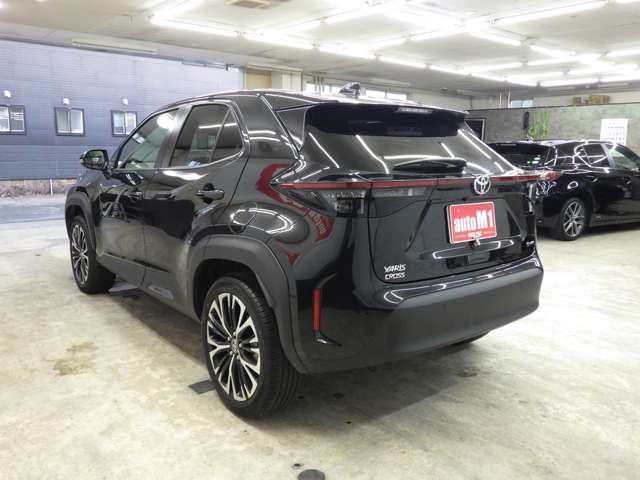 トヨタ ヤリスクロス　ハイブリッド １．５ ハイブリッド Ｚ Ｅ－ＦＯＵＲ ４ＷＤ R7年 () 99