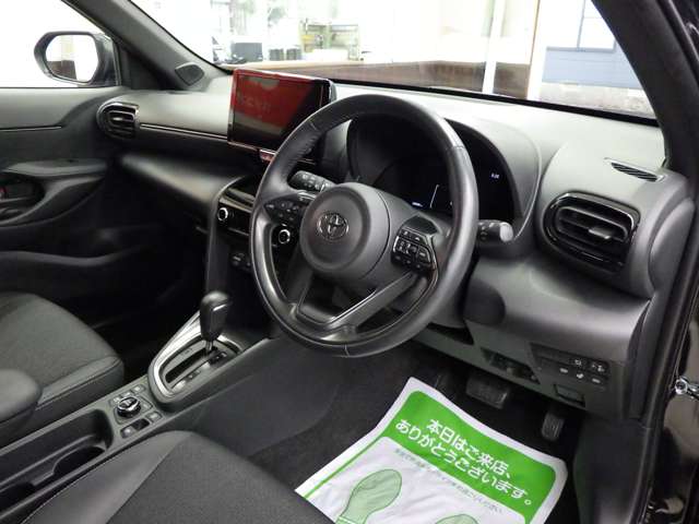 トヨタ ヤリスクロス　ハイブリッド １．５ ハイブリッド Ｚ Ｅ－ＦＯＵＲ ４ＷＤ R7年 () 99