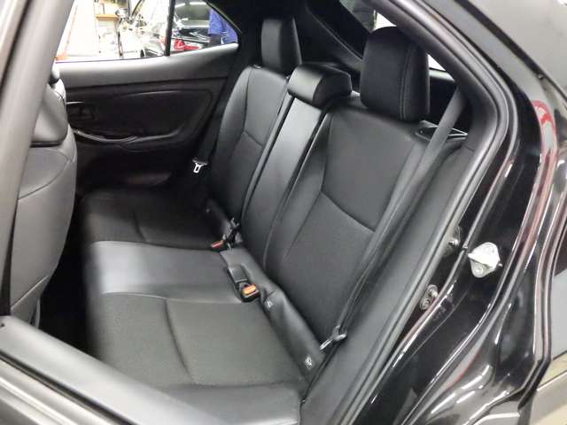 トヨタ ヤリスクロス　ハイブリッド １．５ ハイブリッド Ｚ Ｅ－ＦＯＵＲ ４ＷＤ R7年 () 99