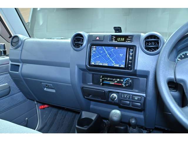 トヨタ ランドクルーザーバン ４．０ ４ＷＤ H27年 () 99