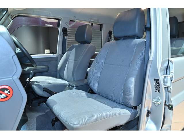 トヨタ ランドクルーザーバン ４．０ ４ＷＤ H27年 () 99