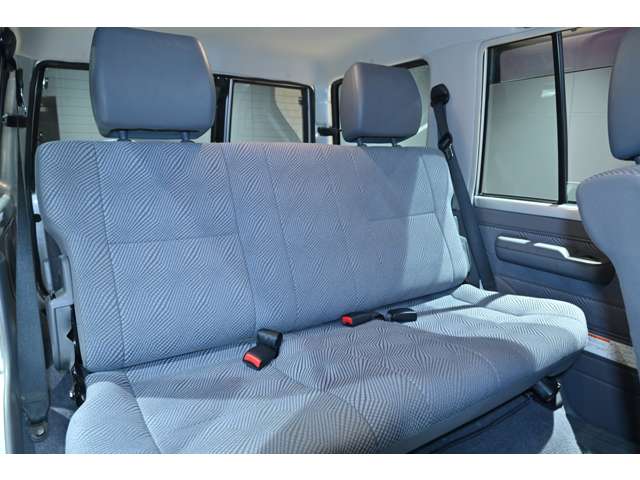 トヨタ ランドクルーザーバン ４．０ ４ＷＤ H27年 () 99