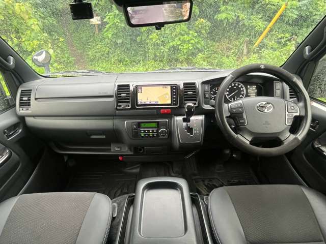 トヨタ ハイエースバン ２．８ スーパーＧＬ ダークプライムＩＩ ロングボディ ディーゼルターボ ４ＷＤ R3年 (関東) 99