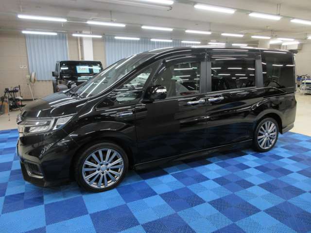 ホンダ ステップワゴン　ハイブリッド ２．０ スパーダ ハイブリッド Ｇ ＥＸ ホンダセンシング H29年 (関東) 99