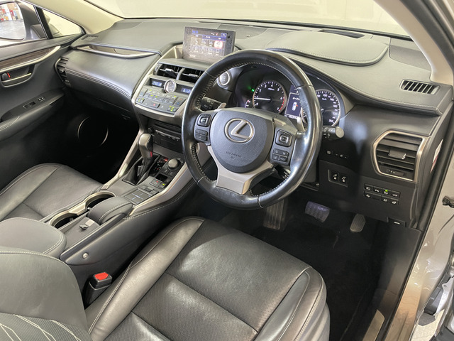 レクサス ＮＸ２００ｔ バージョンＬ H27年 (甲信越・北陸) 99