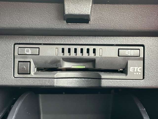 トヨタ アルファード ２．５ Ｓ Ａパッケージ H29年 (近畿) 99