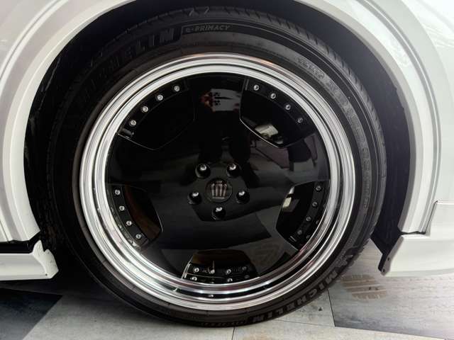 トヨタ クラウン　スポーツ　ハイブリッド ２．５ Ｚ Ｅ－ＦＯＵＲ ４ＷＤ R6年 (近畿) 99