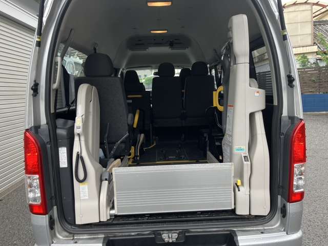 トヨタ ハイエースバン ＤＸ H29年 (近畿) 99