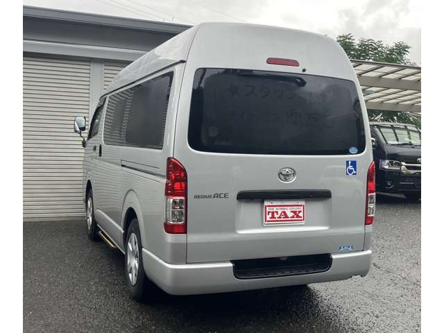 トヨタ ハイエースバン ＤＸ H29年 (近畿) 99