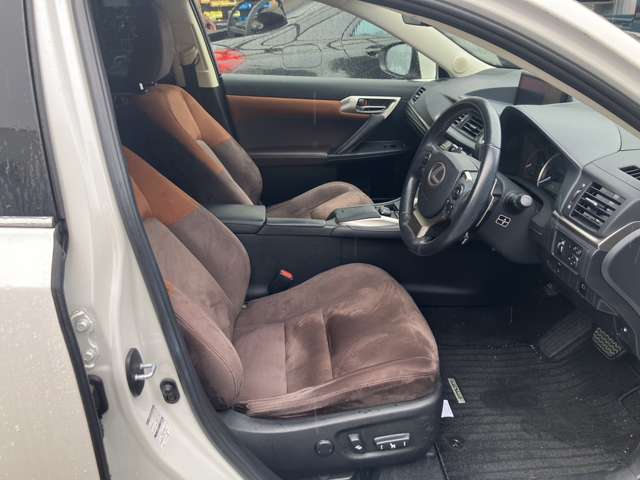 レクサス ＣＴ２００ｈ バージョンＣ H30年 (近畿) 99